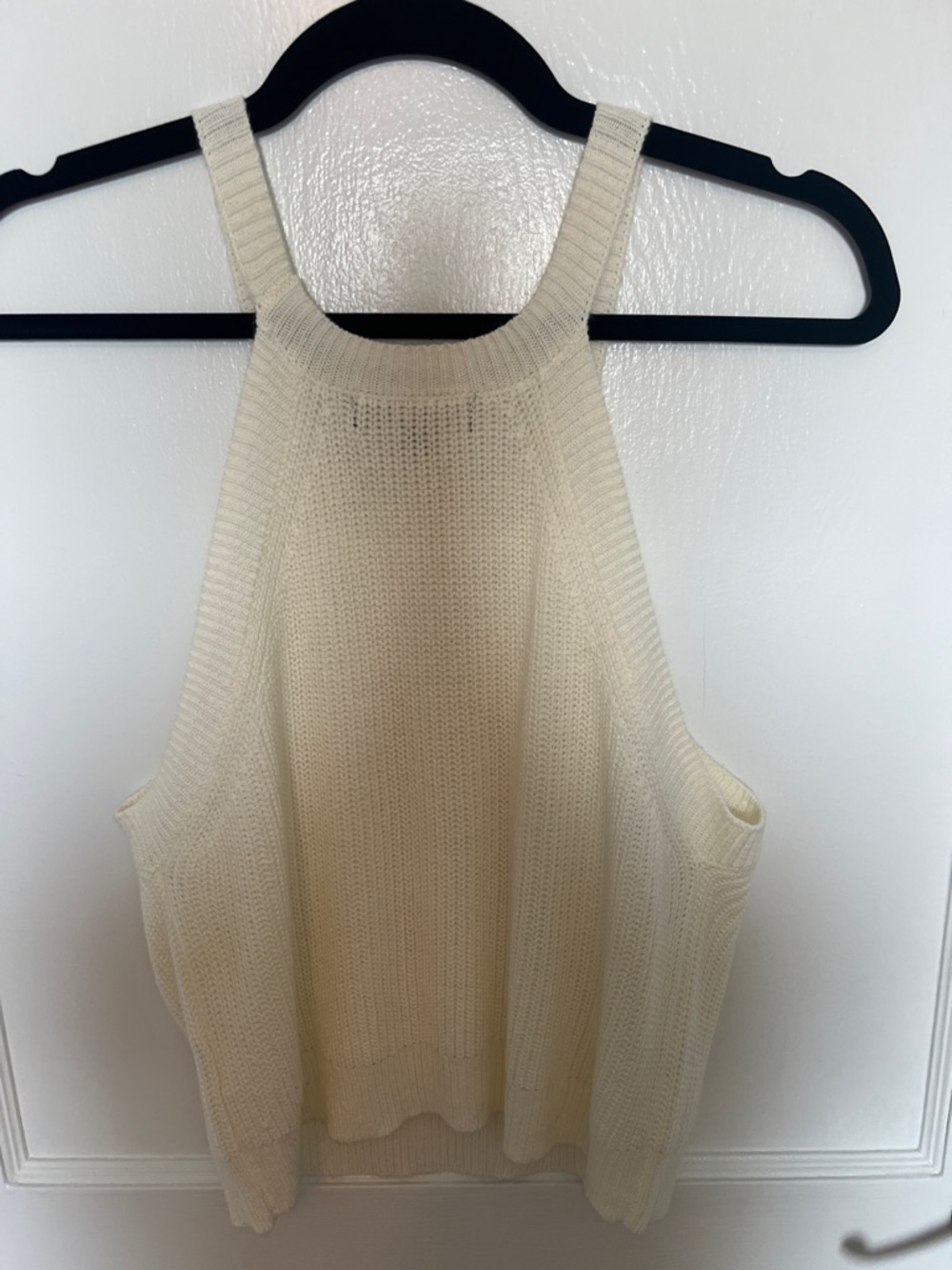 Lulu's Cream Ribbed Halter Tank - Picture 2 of 3